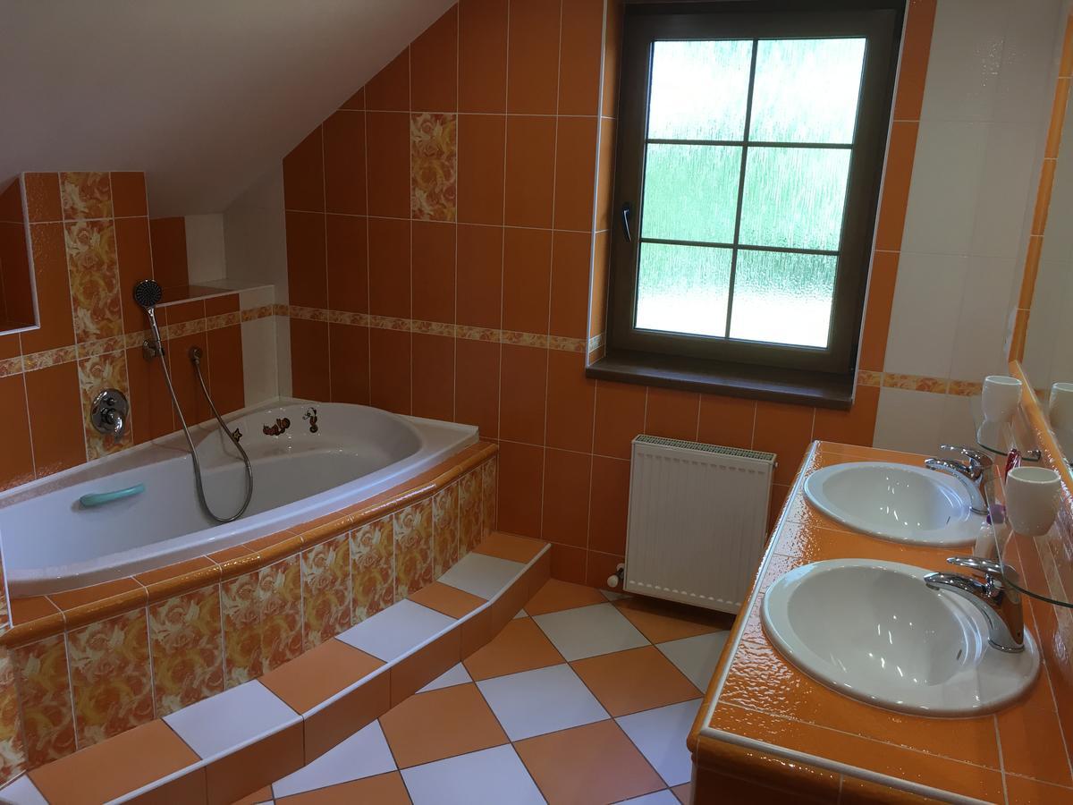 Hluchavka Ii Lodge Arnoltice u Decina